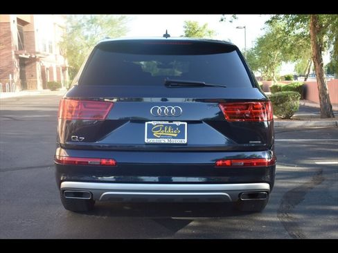 Used 2017 Audi Q7 2.0T Premium AWD/4WD image 9