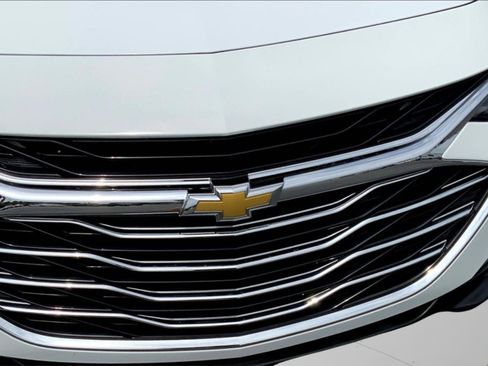 Used 2022 Chevrolet Malibu LT FWD image 31