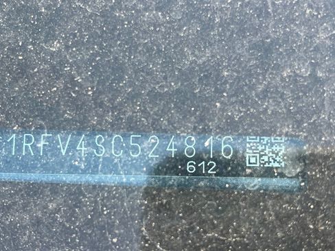 Used 2025 Toyota RAV4 LE AWD/4WD image 3