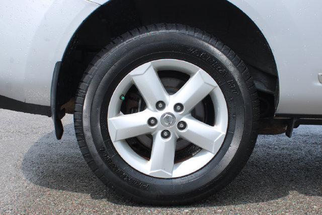 Used 2013 Nissan Rogue S w/ Special Edition Pkg FWD image 34