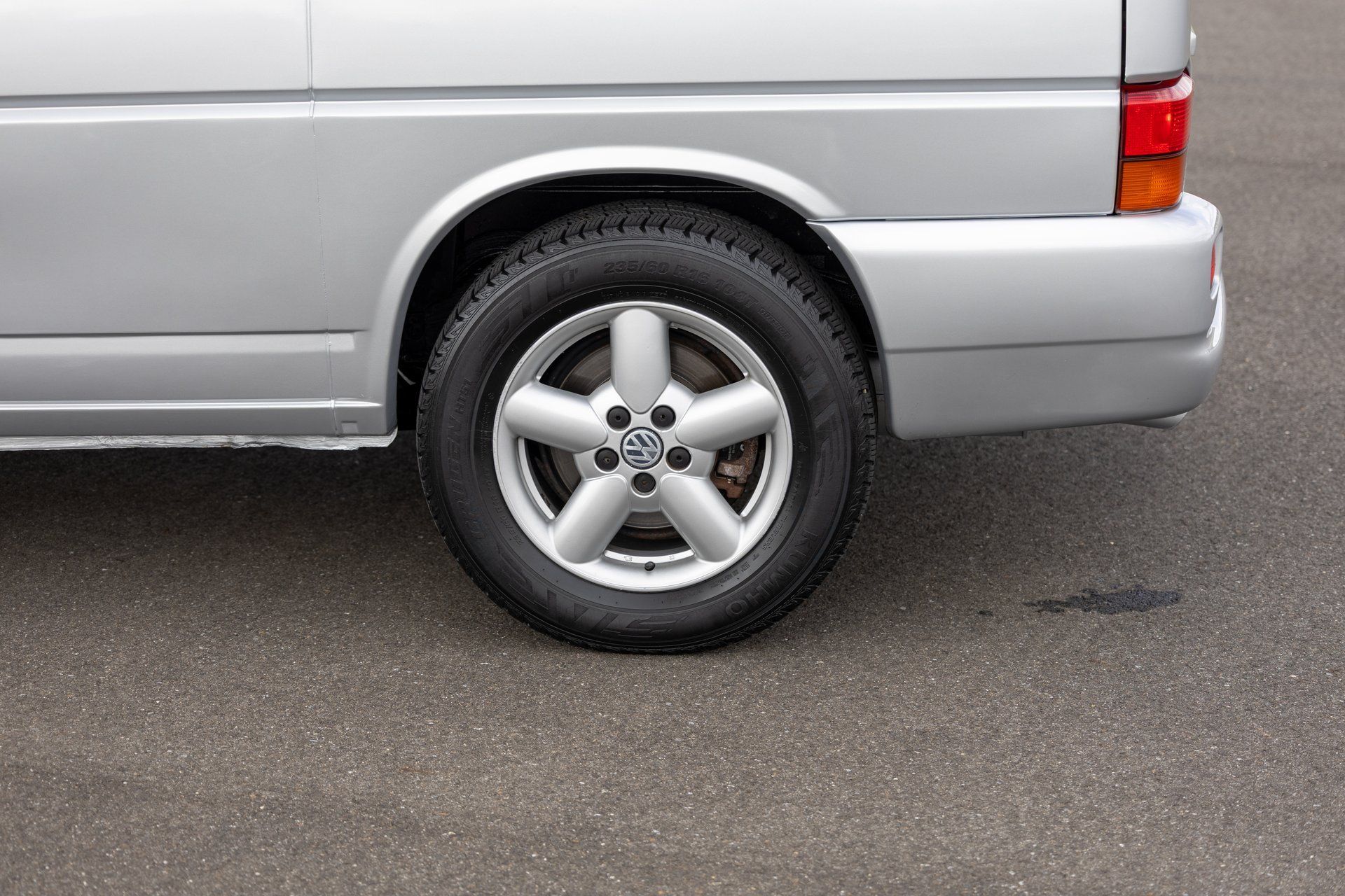 Used 2002 Volkswagen Eurovan MV FWD image 29