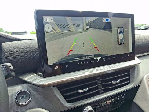 Used 2026 Ford Explorer ST-Line w/ ST-Line Street Pack AWD/4WD image 19