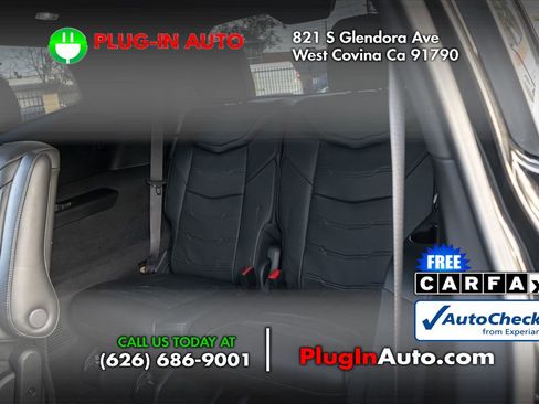 Used 2022 Cadillac XT6 Sport w/ Platinum Package image 13