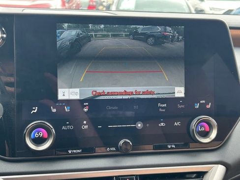 Used 2025 Lexus RX 350h w/ Kick Sensor & Tow Package AWD/4WD image 34