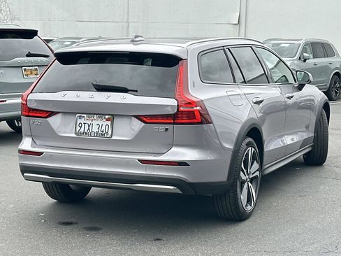 Certified 2026 Volvo V60 B5 Cross Country Plus w/ Climate Package image 4