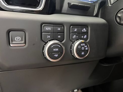 Certified 2024 GMC Sierra 1500 Denali AWD/4WD image 17