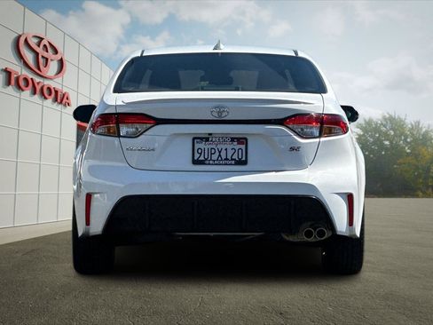 Used 2026 Toyota Corolla SE w/ SE Package FWD image 4