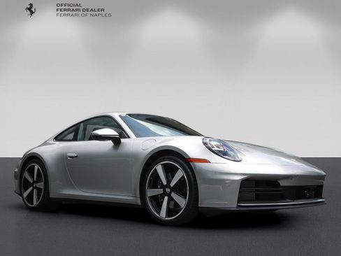 Used 2025 Porsche 911 Carrera RWD image 1
