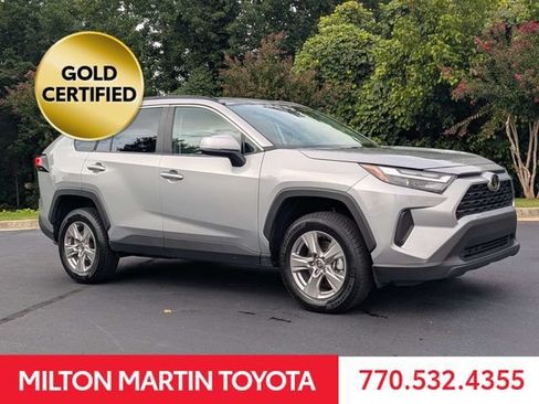Certified 2025 Toyota RAV4 XLE FWD image 2