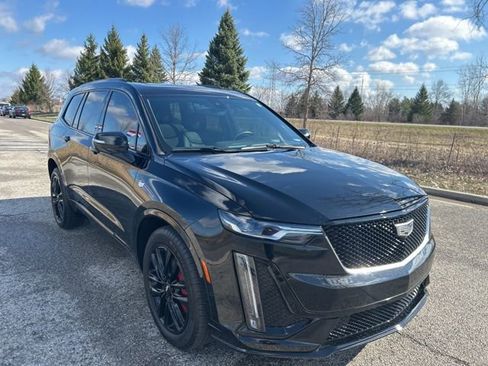 Used 2024 Cadillac XT6 Sport w/ LPO, Onyx Lite Package image 2