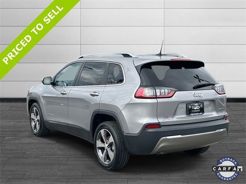 Used 2019 Jeep Cherokee Limited image 5