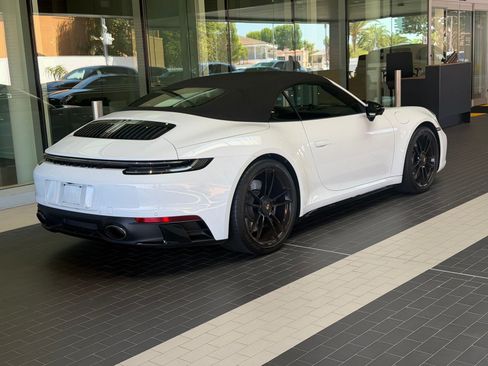 Certified 2024 Porsche 911 Carrera GTS RWD image 11
