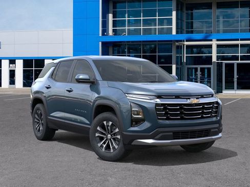 New 2026 Chevrolet Equinox LT image 7