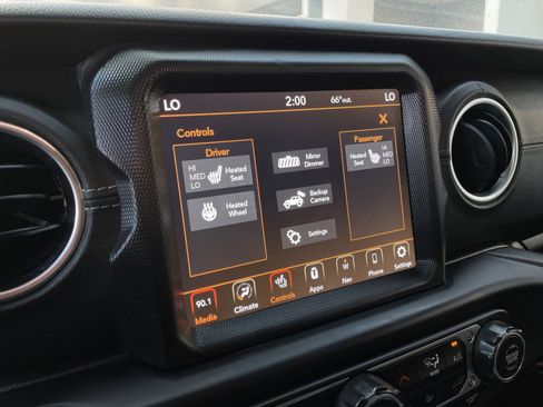 Used 2021 Jeep Wrangler Unlimited Sahara w/ Cold Weather Group image 24