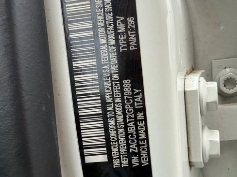 Used 2016 Jeep Renegade Sport w/ Power & Air Group image 31