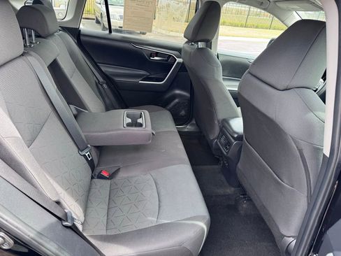 Used 2024 Toyota RAV4 XLE image 24