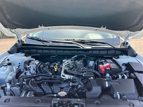 Used 2023 Nissan Altima 2.5 SR w/ SR Premium Package AWD/4WD image 27