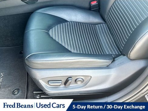 Used 2023 Toyota Camry SE FWD image 21