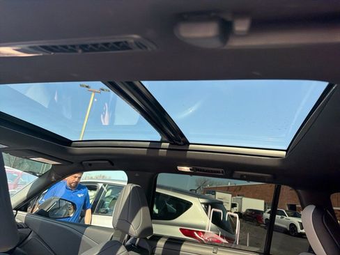 Used 2024 Lexus TX 500h AWD w/ Technology Package image 10