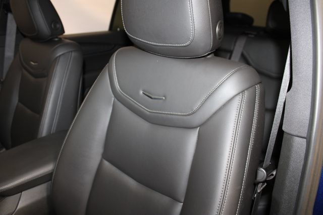 Certified 2023 Cadillac XT6 Luxury AWD/4WD image 8