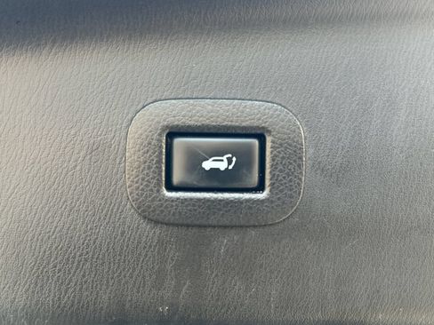 Used 2019 INFINITI QX80 Luxe AWD/4WD image 21