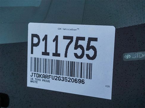 Used 2016 Toyota Prius Three image 24