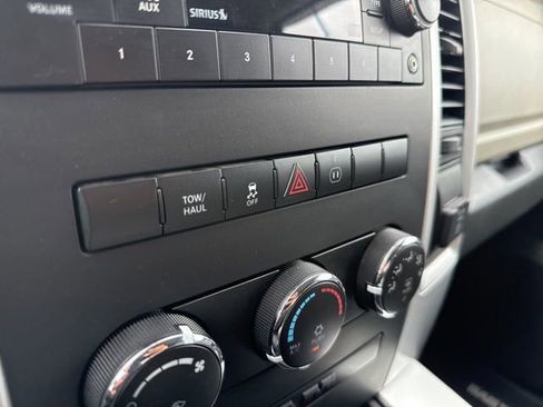 Used 2012 RAM 1500 Big Horn w/ Remote Start & Security Group AWD/4WD image 30