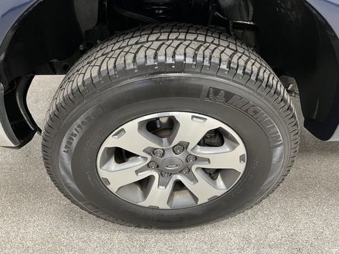 Used 2013 Ford F150 Lariat w/ Mid Equipment Group image 18