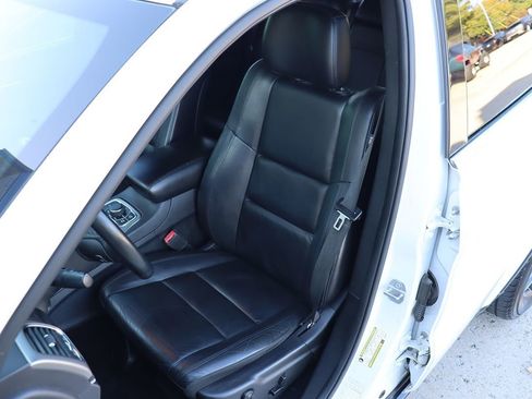 Used 2019 Jeep Grand Cherokee Limited image 35