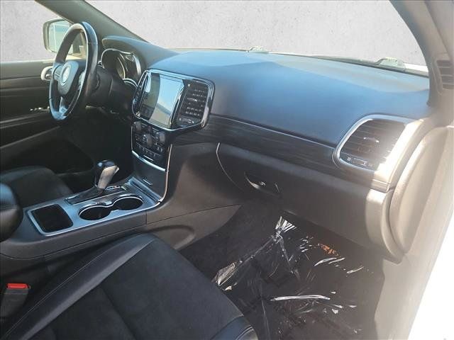 Used 2021 Jeep Grand Cherokee Laredo X AWD/4WD image 24