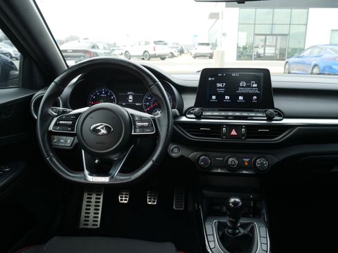 Used 2020 Kia Forte GT image 19