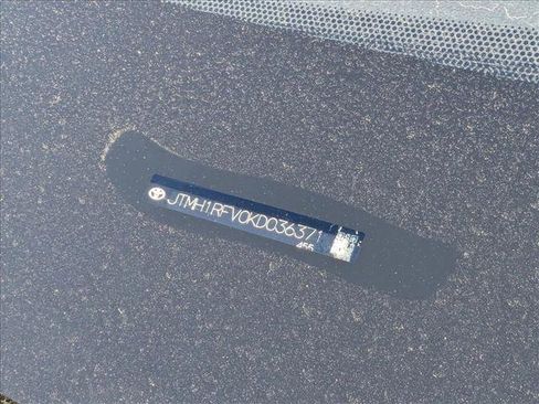 Used 2019 Toyota RAV4 LE image 19