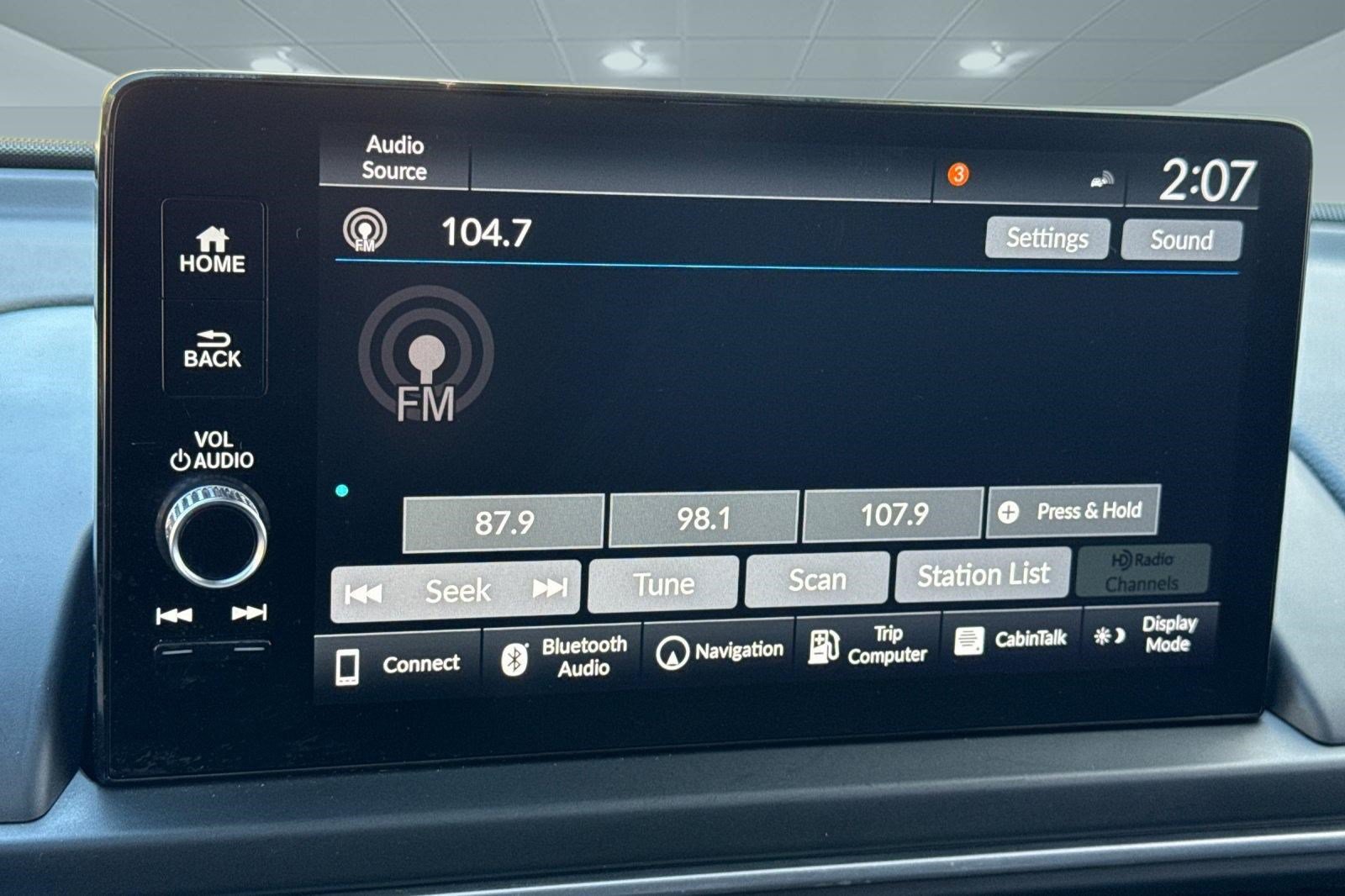 Used 2025 Honda Pilot Elite image 21