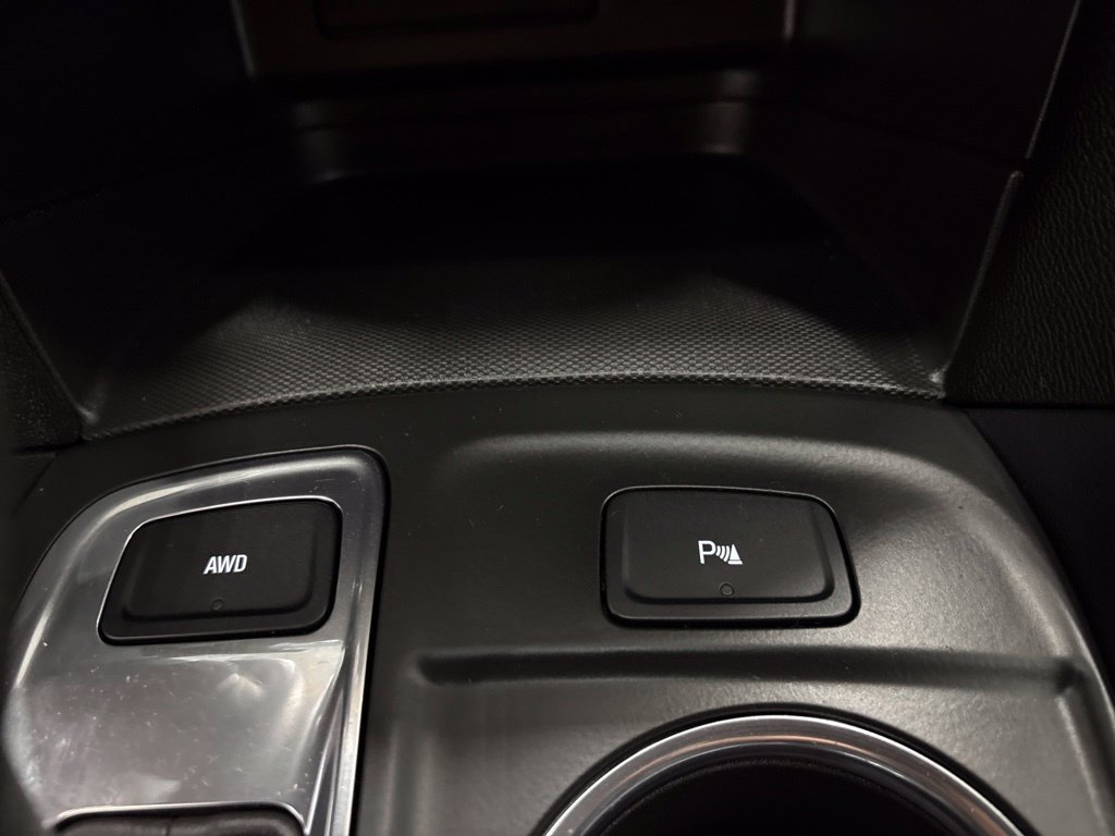 Used 2024 Chevrolet Equinox LT AWD/4WD image 19