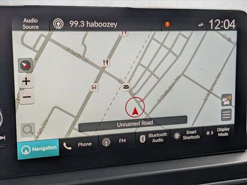 Certified 2025 Honda Pilot Touring image 16