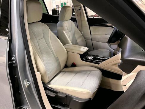 Used 2023 Buick Envision Preferred image 8