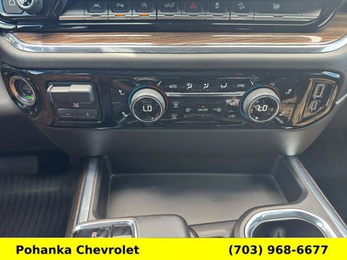 Certified 2024 Chevrolet Silverado 1500 RST w/ Convenience Package II AWD/4WD image 15