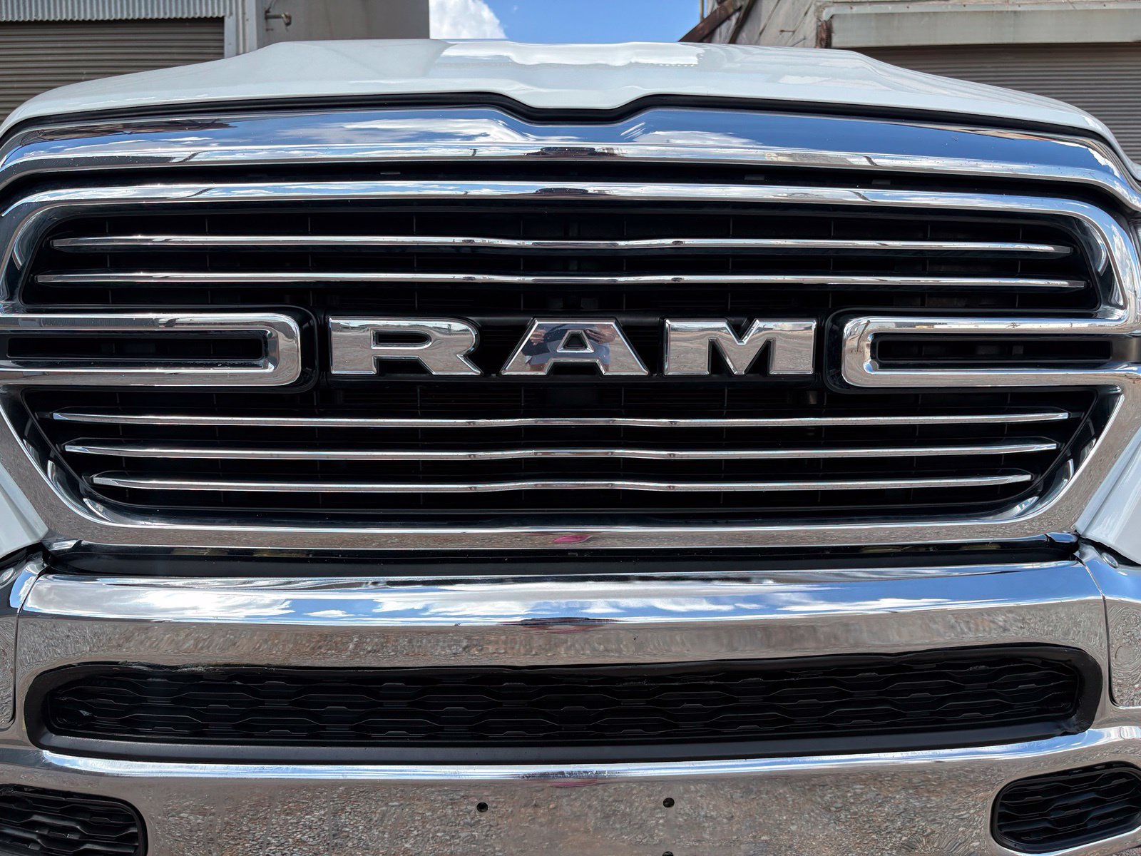 Used 2022 RAM 1500 Laramie AWD/4WD image 51