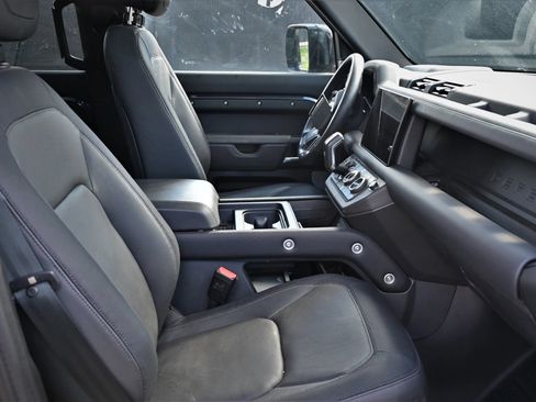 Used 2024 Land Rover Defender 130 Outbound AWD/4WD image 12