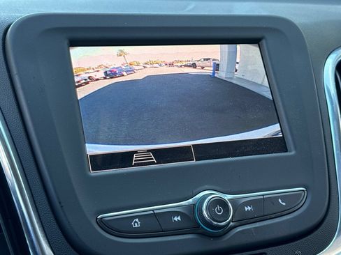 Used 2024 Chevrolet Equinox LS w/ LS Convenience Package FWD image 27