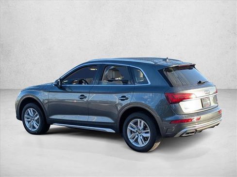 Used 2023 Audi Q5 2.0T Premium w/ Convenience Package AWD/4WD image 8
