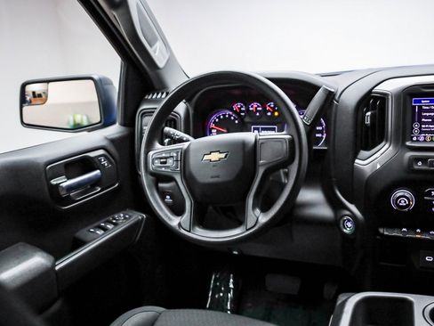 Used 2022 Chevrolet Silverado 1500 Custom image 16