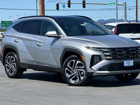 New 2026 Hyundai Tucson Limited AWD/4WD image 2