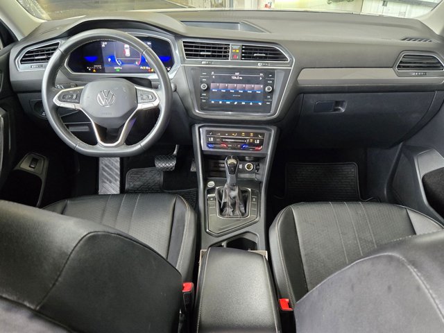 Used 2022 Volkswagen Tiguan SE FWD image 14