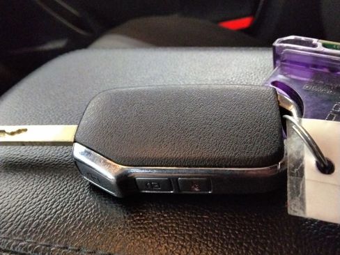 Used 2023 Kia Sportage LX image 41