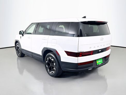 Used 2024 Hyundai Santa Fe SE image 7