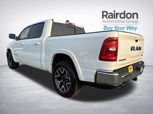 Used 2025 RAM 1500 Laramie AWD/4WD image 5