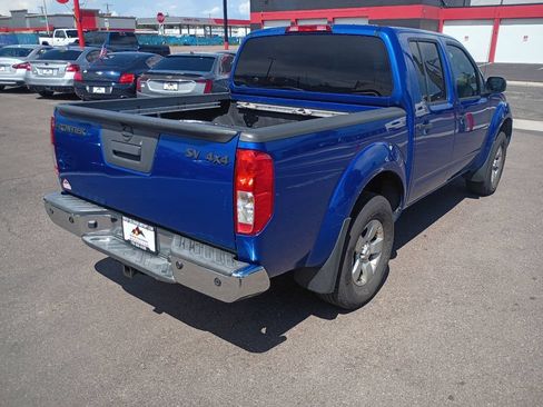 Used 2013 Nissan Frontier SV w/ SV Value Truck Pkg AWD/4WD image 7