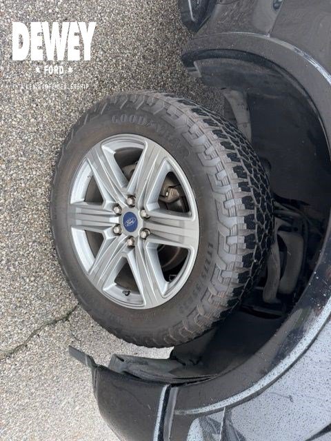 Used 2019 Ford F150 XLT w/ Equipment Group 302A Luxury AWD/4WD image 36