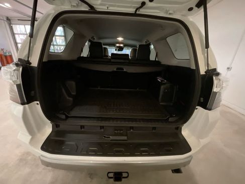 Certified 2023 Toyota 4Runner TRD Off-Road Premium image 23